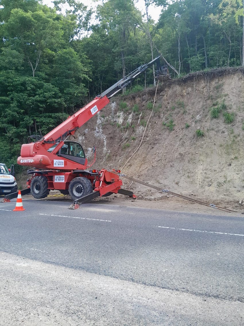 Télescopique Manitou tourelle, 25 m